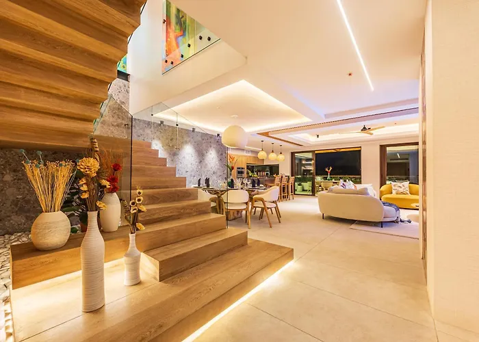 Azura Beach Resort (Adults Only)